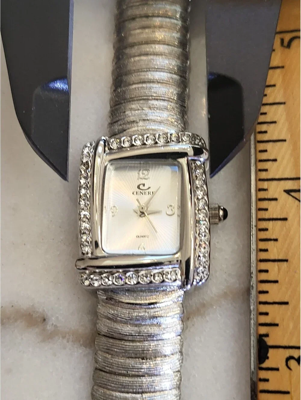 Vtg Cenere Woman’s Watch New Battery Silvertone 7